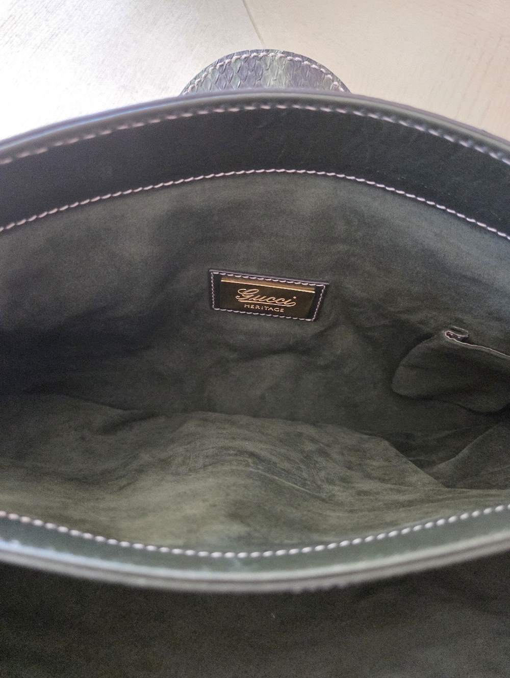 Gucci Olive Green Snake-Print Satchel with Bamboo Handle- AUTHENTIC - Picture 4 of 7